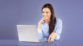 Biznes na obcasach Praca, BIZNES - Jak kobiety radzą sobie w zarządzaniu firmą? Doskonale, zwłaszcza w Polsce. Z raportu Women in business: the path to leadership wynika, że w naszym kraju co trzeci manager to kobieta. Pod tym względem stanowimy światową czołówkę.