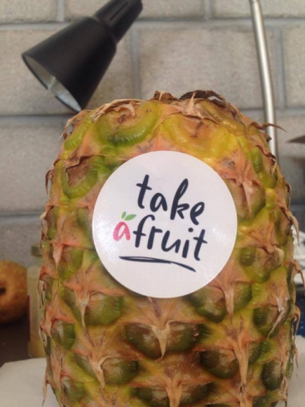 Ananas dla szczęścia, banan dla produktywności - czyli jakie moce mają owoce Praca, BIZNES - O tym, że owoce mają mnóstwo witamin i właściwości odżywczych wiemy od dawna. Wiele z nich kryje w sobie magiczne działanie o których mało kto wie. Co oprócz minerałów dają nam poszczególne owoce?