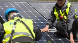 Elektrownie słoneczne czy wiatrowe?