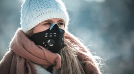 Dzień Czystego Powietrza. Czy mamy powody do świętowania? Problemy społeczne, BIZNES - 14 listopada obchodzimy Dzień Czystego Powietrza. Mimo niedawno rozpoczętego sezonu grzewczego w wielu polskich miastach już odnotowano istotne przekroczenia norm dla pyłów zawieszonych w powietrzu.