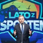 Prezydent Andrzej Duda na pikniku Lato z esportem