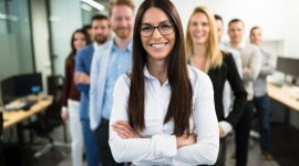 Job crafting, czyli benefit szyty na miarę Praca, BIZNES - Konieczność poprawy jakości doświadczeń zawodowych pracownika jest kwestią istotną – twierdzi 82% respondentów.[1] Wyzwaniem dla pracodawców jest organizacja pracy w taki sposób, by ścieżka kariery, ale także dodatkowe benefity, odpowiadały na oczekiwania i potrzeby pracowników.