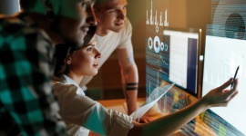 Rzeczywistość tworzy nowe zawody Praca, BIZNES - Szacunki ekspertów prognozują, że aż 65% uczniów, którzy rozpoczynają właśnie szkołę podstawową, będzie w przyszłości pracować na stanowiskach, które jeszcze nie powstały.[1] Które kompetencje zyskają na znaczeniu w branży FMCG i jakie zawody w związku z tym powstaną?