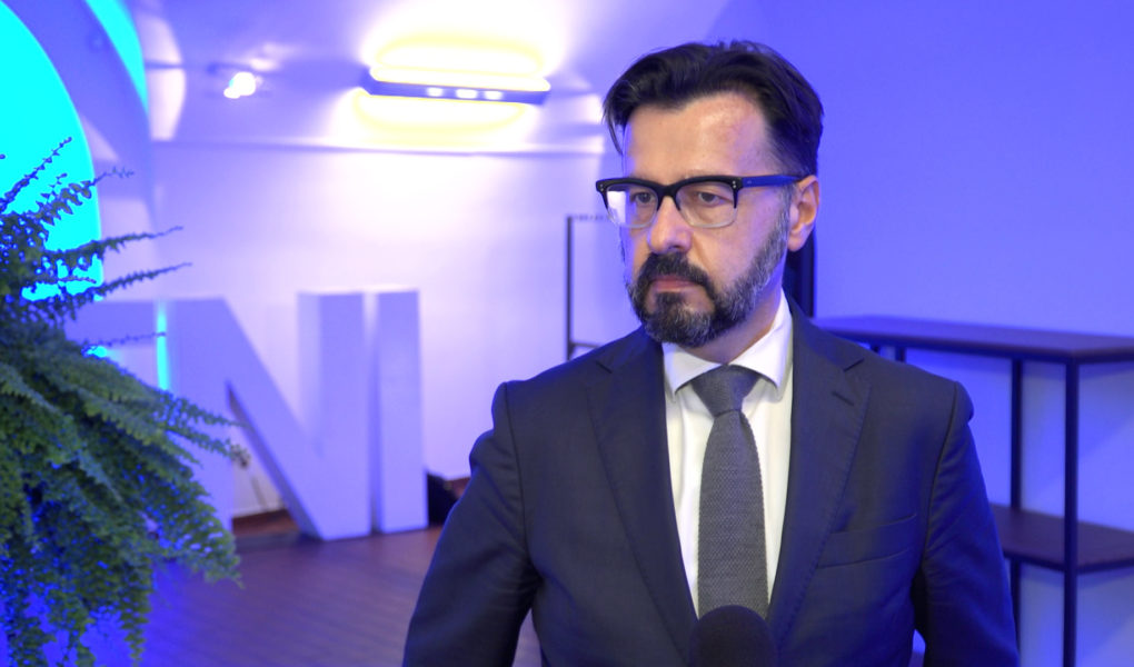 Produkcja w branży motoryzacyjnej będzie stawać się bardziej lokalna. To szansa dla Polski